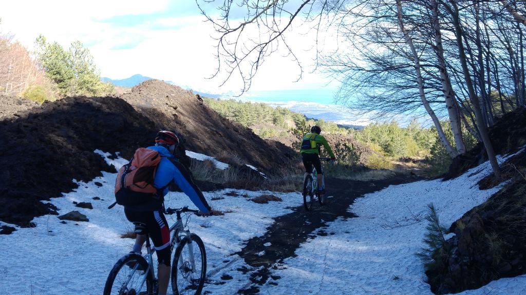 Etna Bike Holiday Цафферана-Етнеа Екстер'єр фото